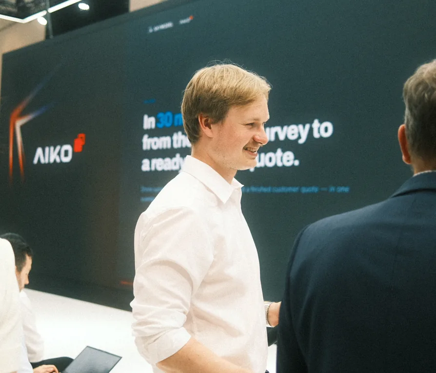 Ben Besserdich auf der Messe, Vortrag mit AIKO Solar
